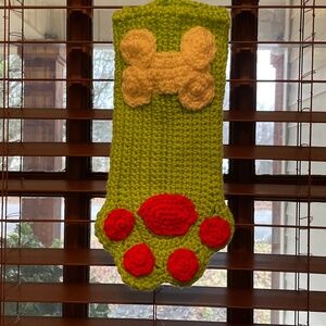 Hand made pet sticking